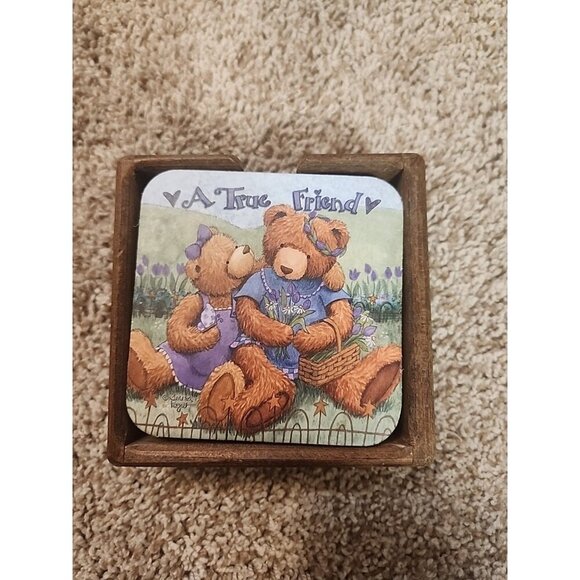 A True Friends Bear Coasters And Wooden Coaster Holder Set Of 5 Plus 2 Random - Picture 1 of 7
